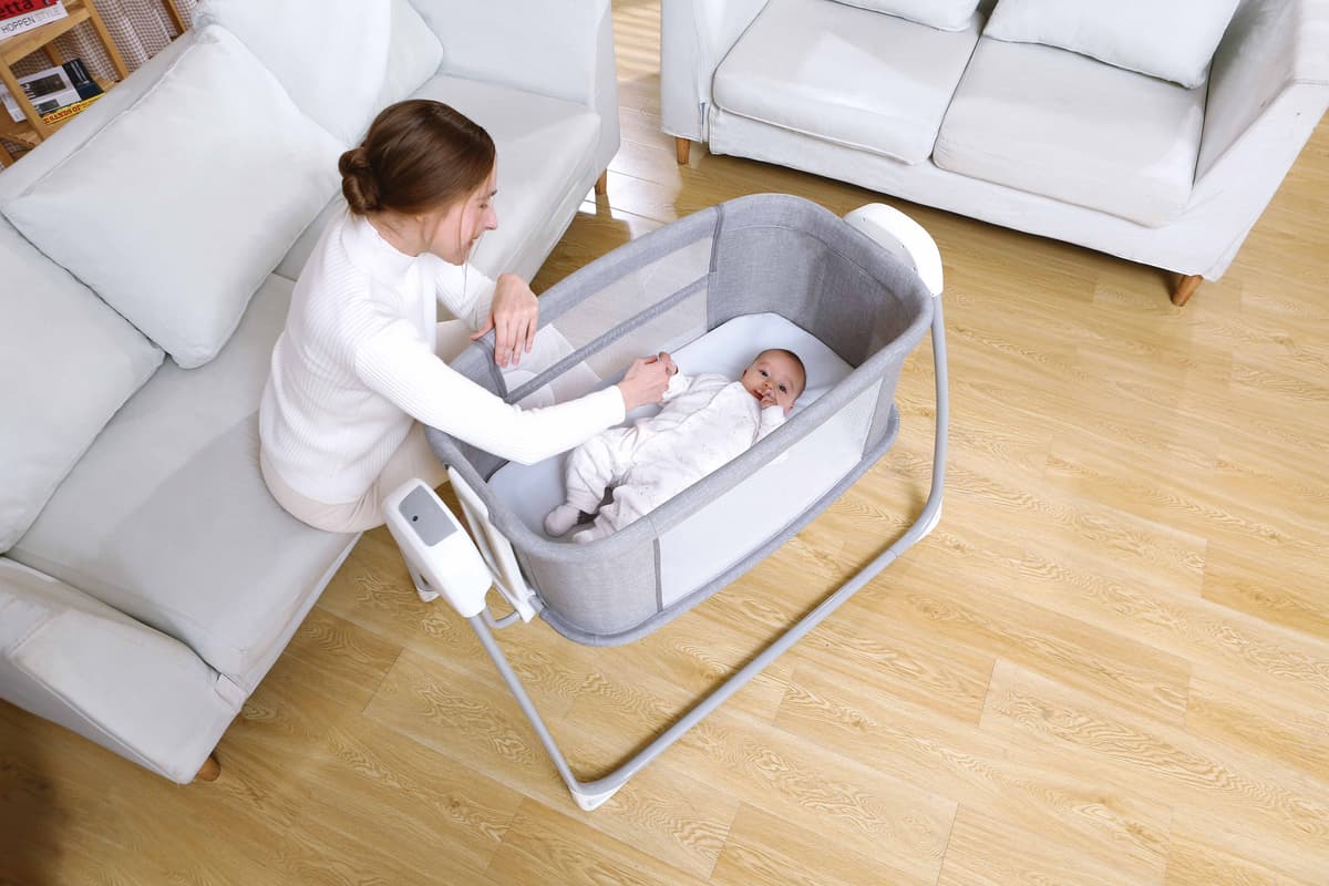 Mastela Deluxe 4 in 1 Bassinet Grey Birth+ to 12M