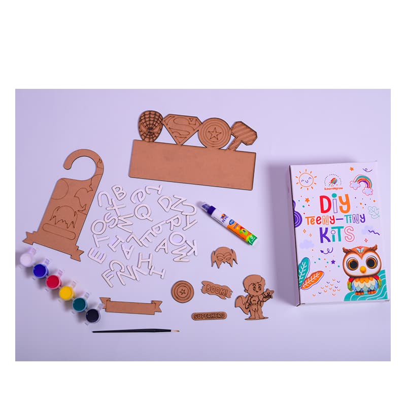 ilearnngrow Teeny Tiny DIY Super hero Name plate