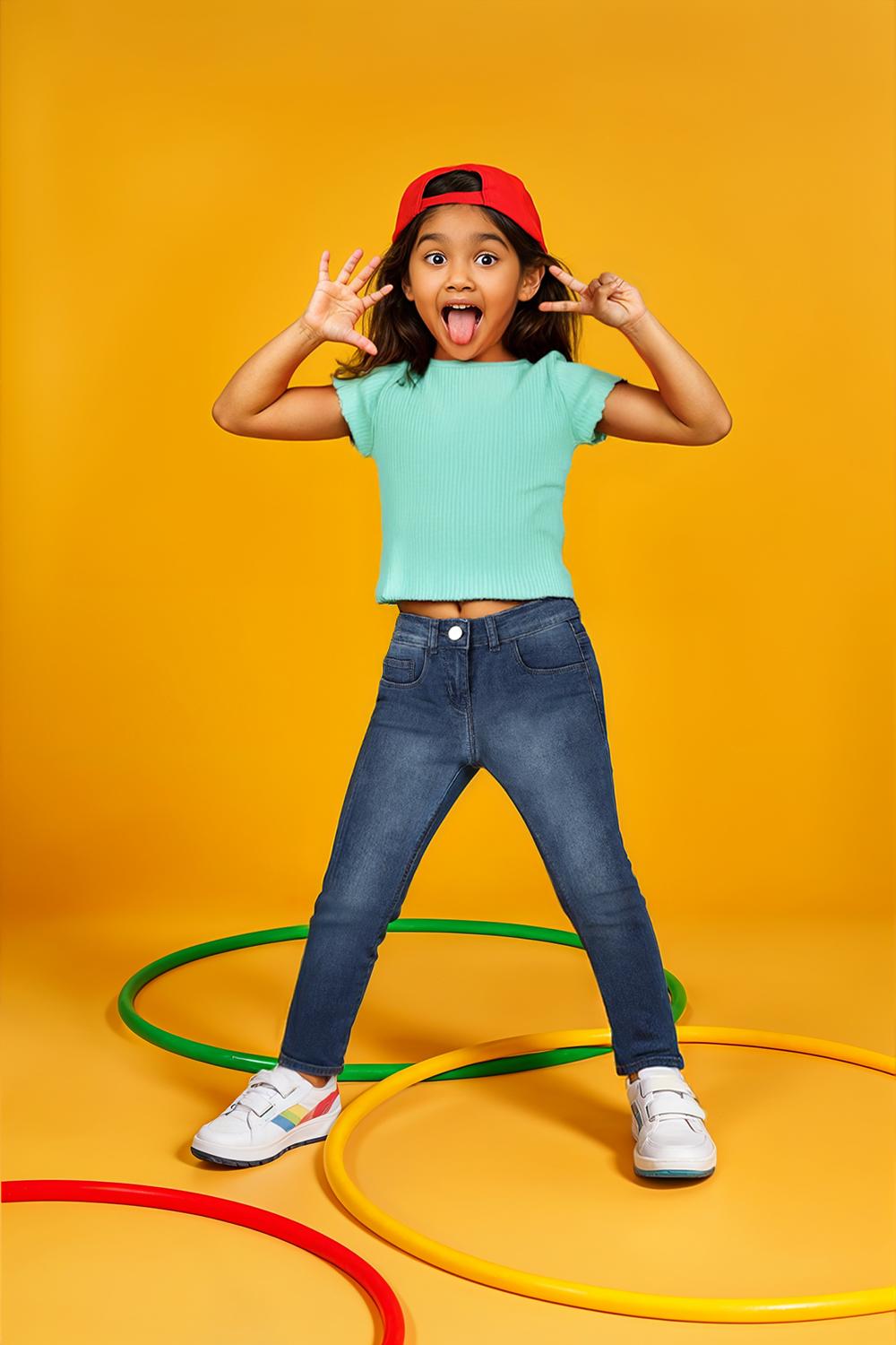 TALES & STORIES Girls Blue Slim Fit Light Fade Mid-Rise Stretchable Denim Jeans