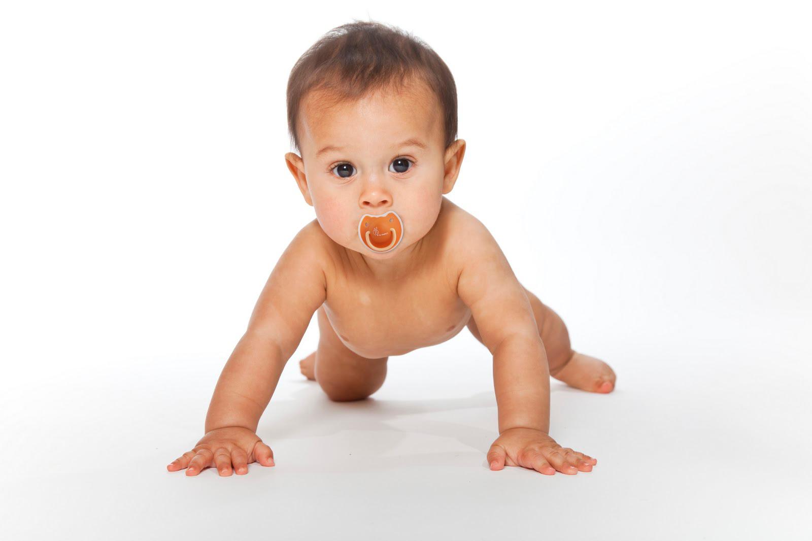 R for Rabbit Baby Tusky Pacifier Ultra Light Soft Silicone Nipple, Orthodontic Design, BPA-Free for Kids of 6 Months +|Medium|Orange